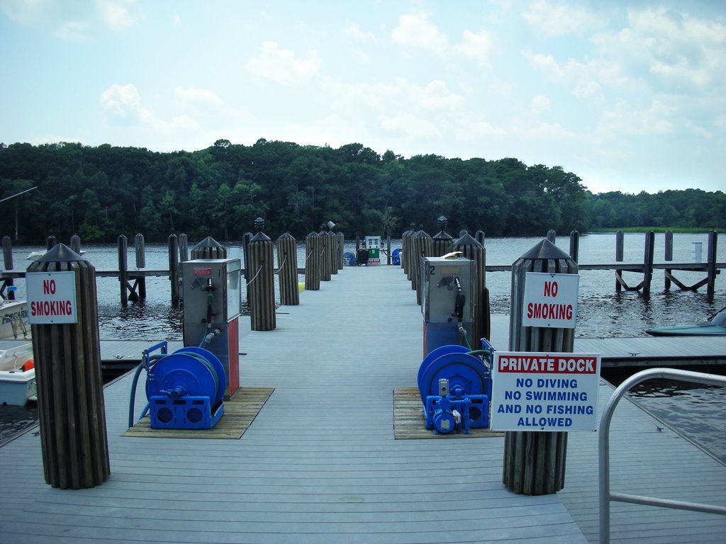 Docks at Wacca Wache Marina by jasten