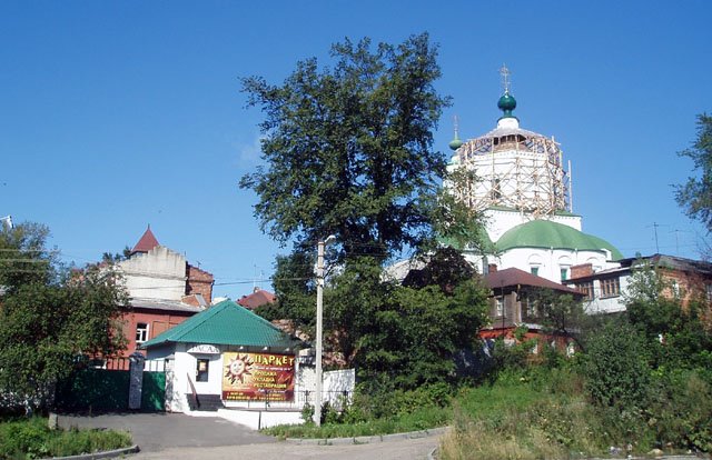 Old houses around St Trinity church by Sarychev Sergei