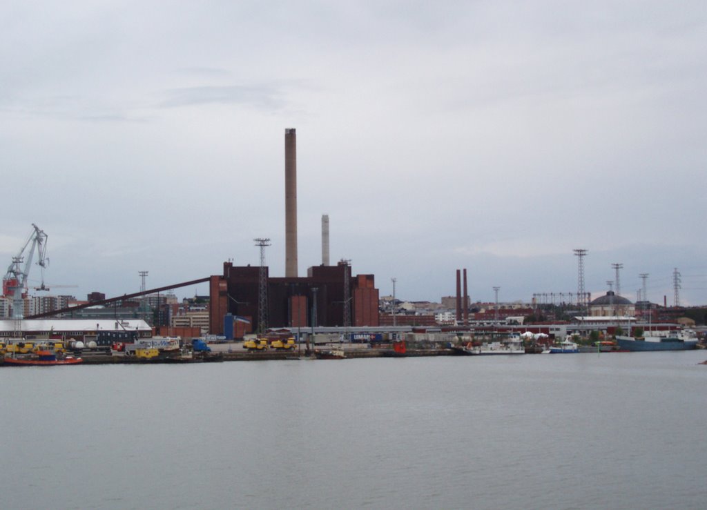 View from the bridge to Merihaka by Baabo