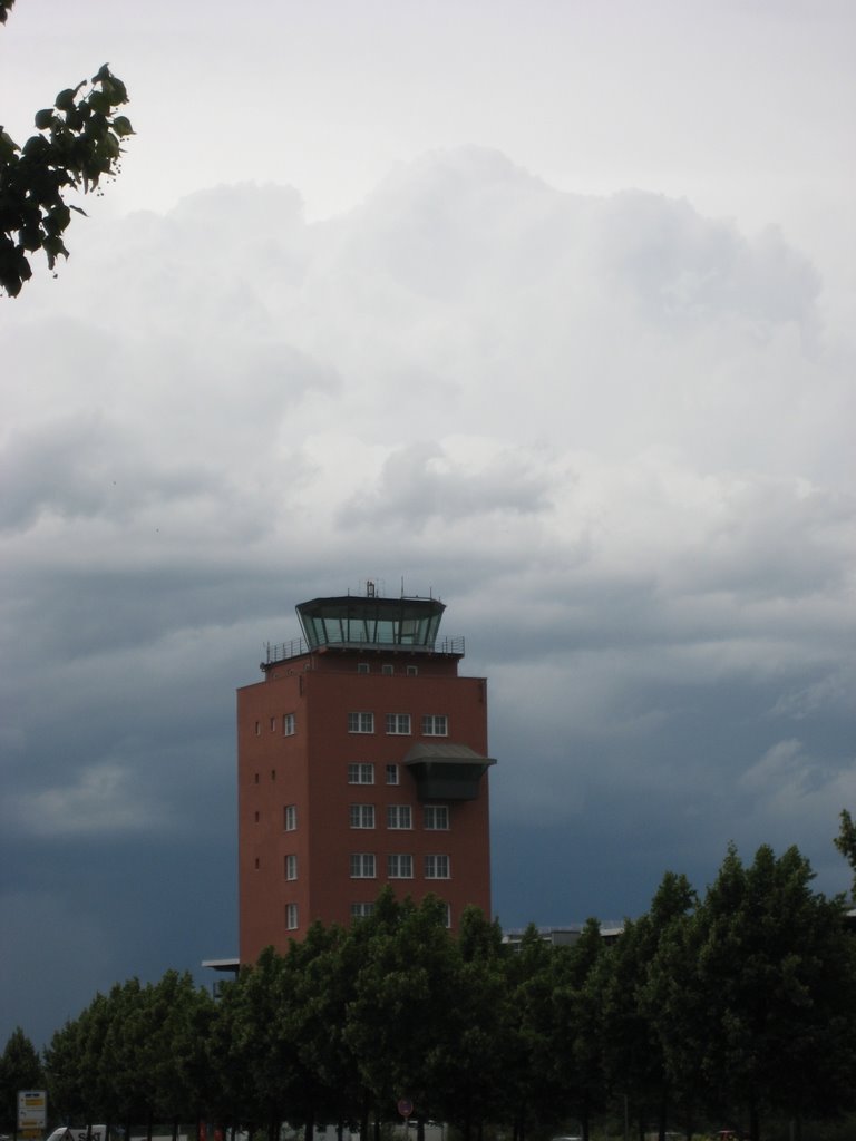 Tower of former Airport MUC - until May 17, 1992 by deek50