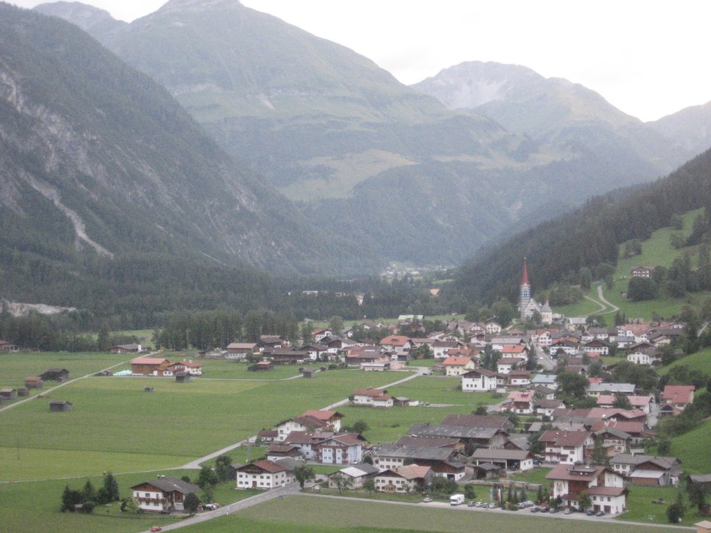 Holzgau, seen from Winkel by deek50