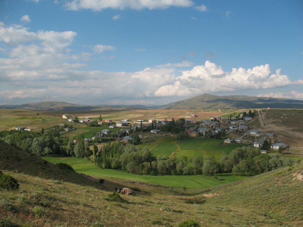 Sivas-Yıldızeli-Kaleköy by Erhan Cankurtaran