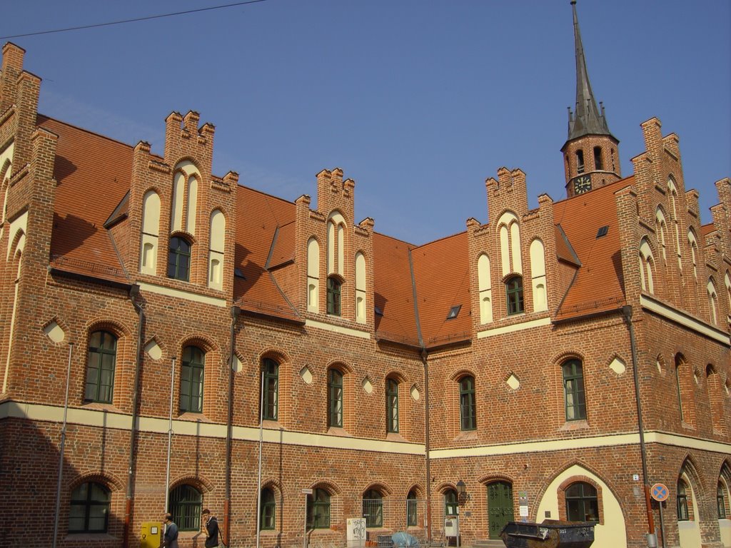 Altstädter Rathaus by Egon Holz SAW