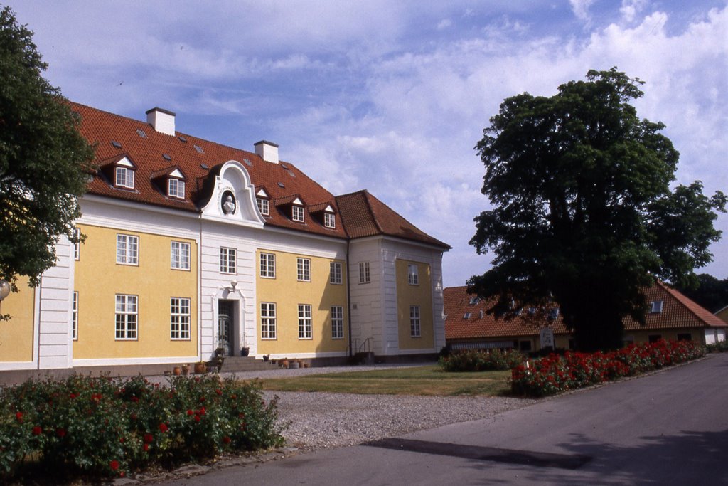 Hofseite der alten Landwirtschaftsschule von Johan Frederik Classen auf Falster - Næsegård bei Stubbekøbing - Classens agerbrugskole på Falster i næsgård - mod gården by PetraStoll