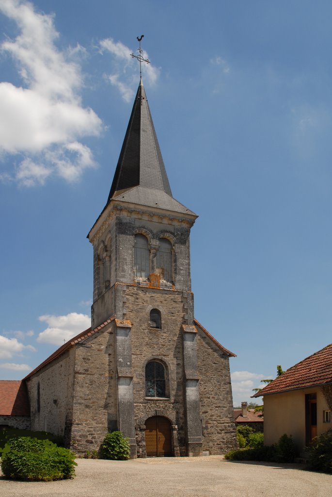 Saint-Pierre-de-Frugie : l'église by maciro