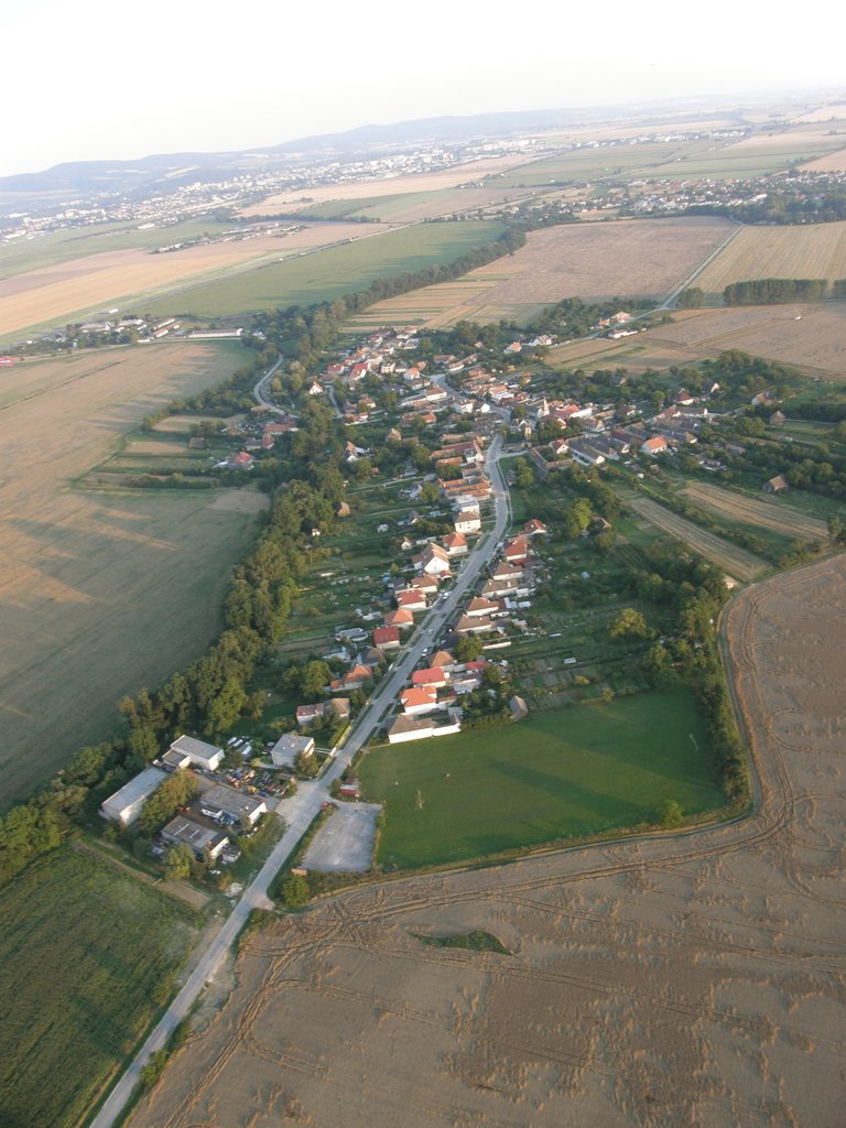 922 01 Bašovce, Slovakia by lupo.sk