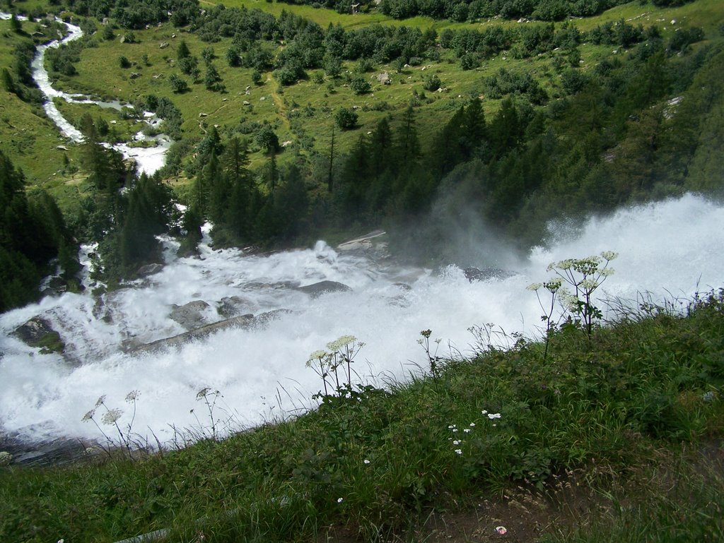 Cascate del Toce by © Lorenzo Tonta