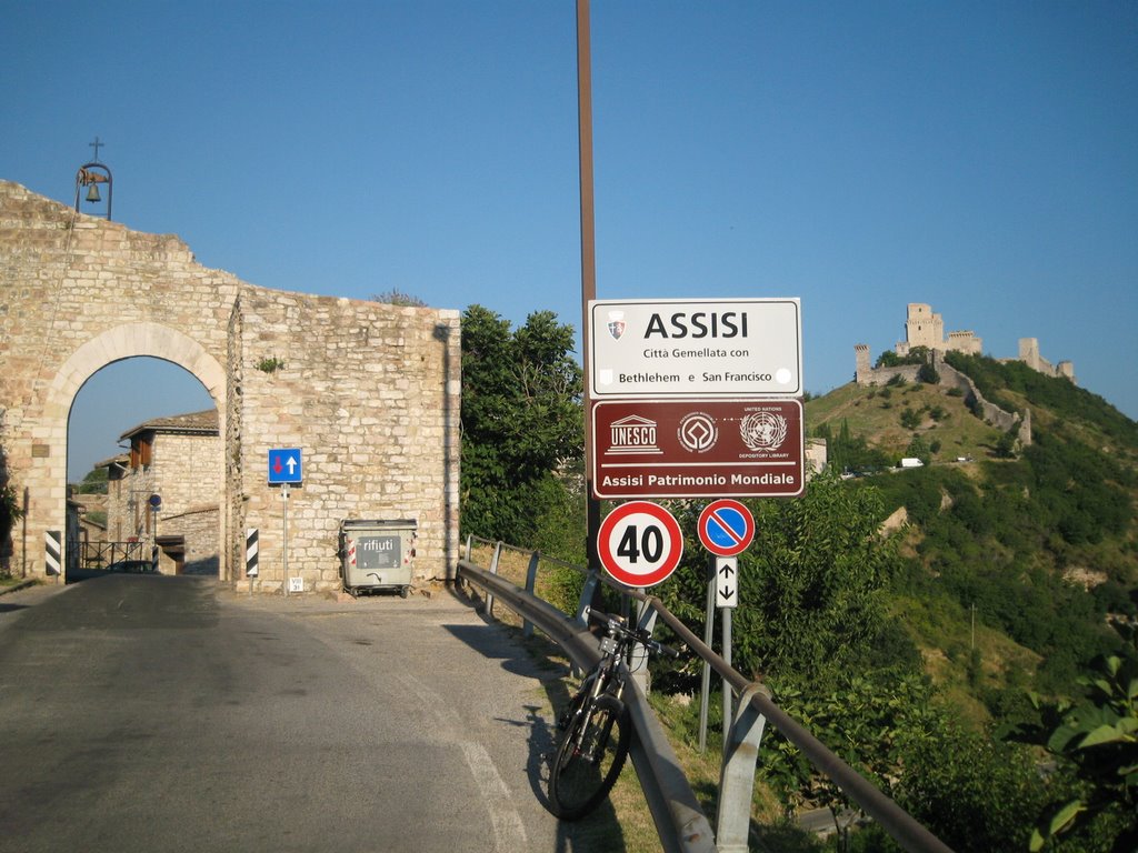 Mtb Assisi by gasolone