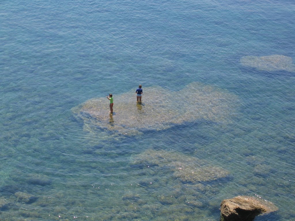 Il mare a Barabarca (Capoliveri) by alessandro moscadi