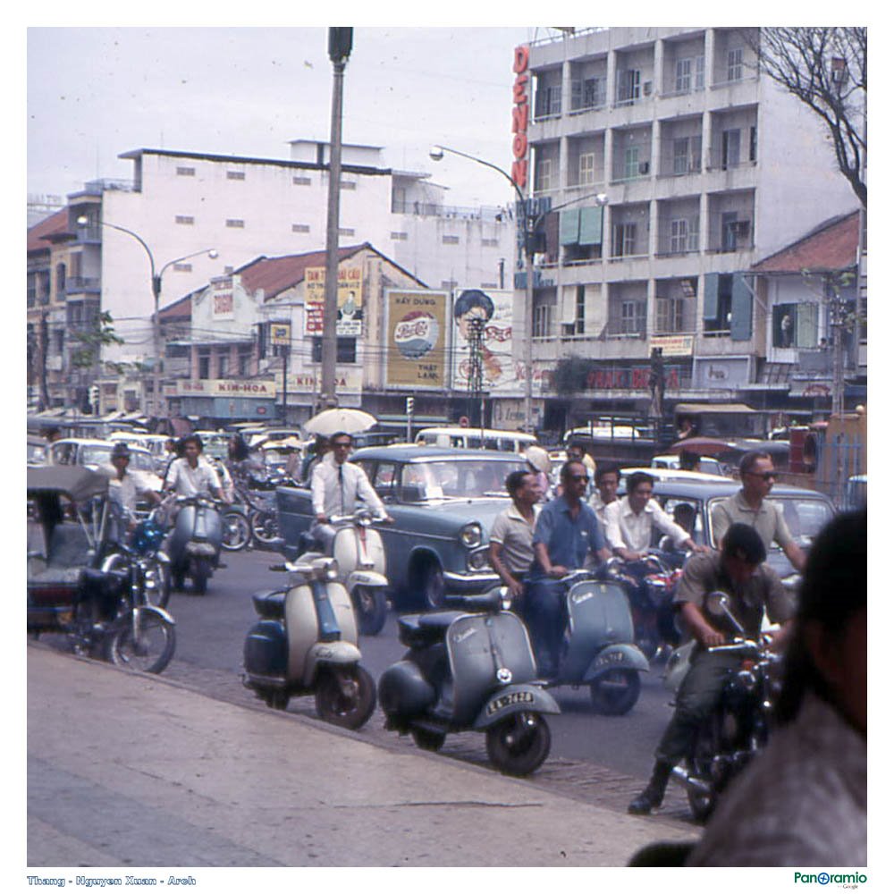 Đường - Lê Lợi - Street (1968 Photo by John F.Cordova) by Thắng ARCH “OV-10 Br…