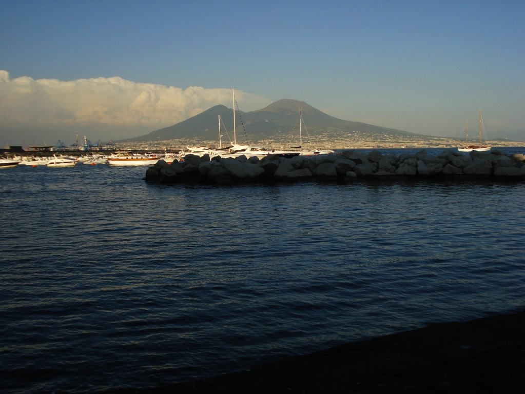 View from Borgo S. Lucia by albertozuppardi