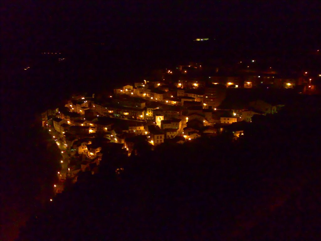 Lastres de noche by Mino Garcia