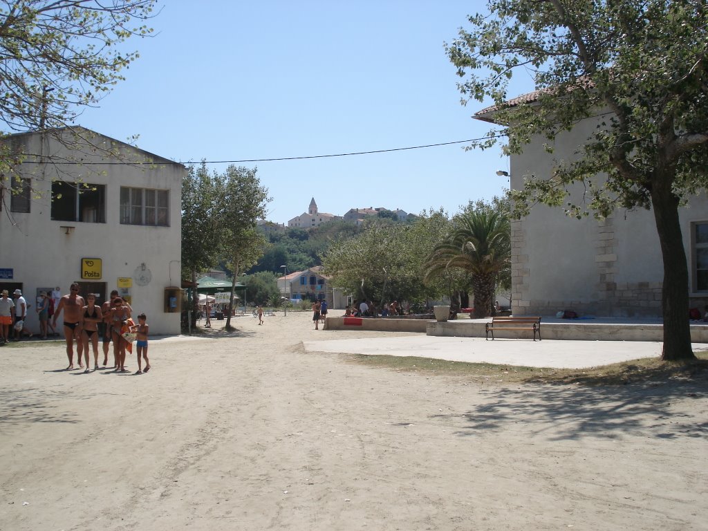 Susak - Harbour site and upper village by Hans de Graaf