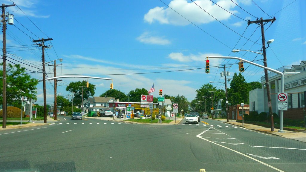 Franklin square, New hyde park rd & courthouse rd. by Royal Inc.