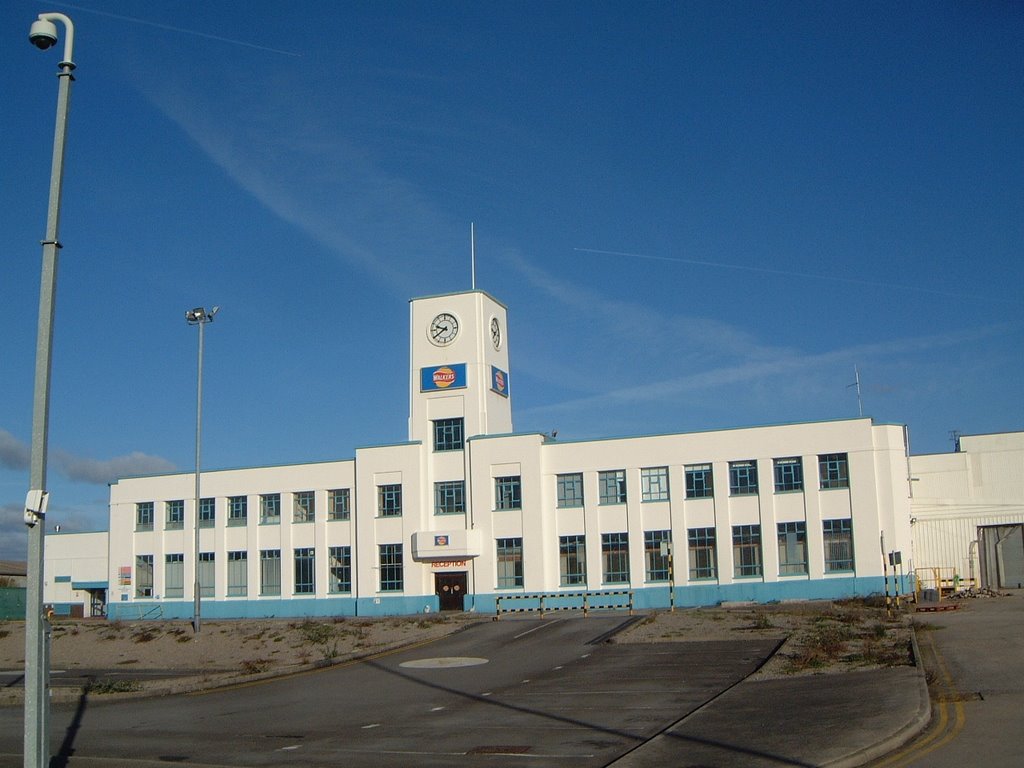 Former Smith's Crisps factory, now a listed building by Robert George