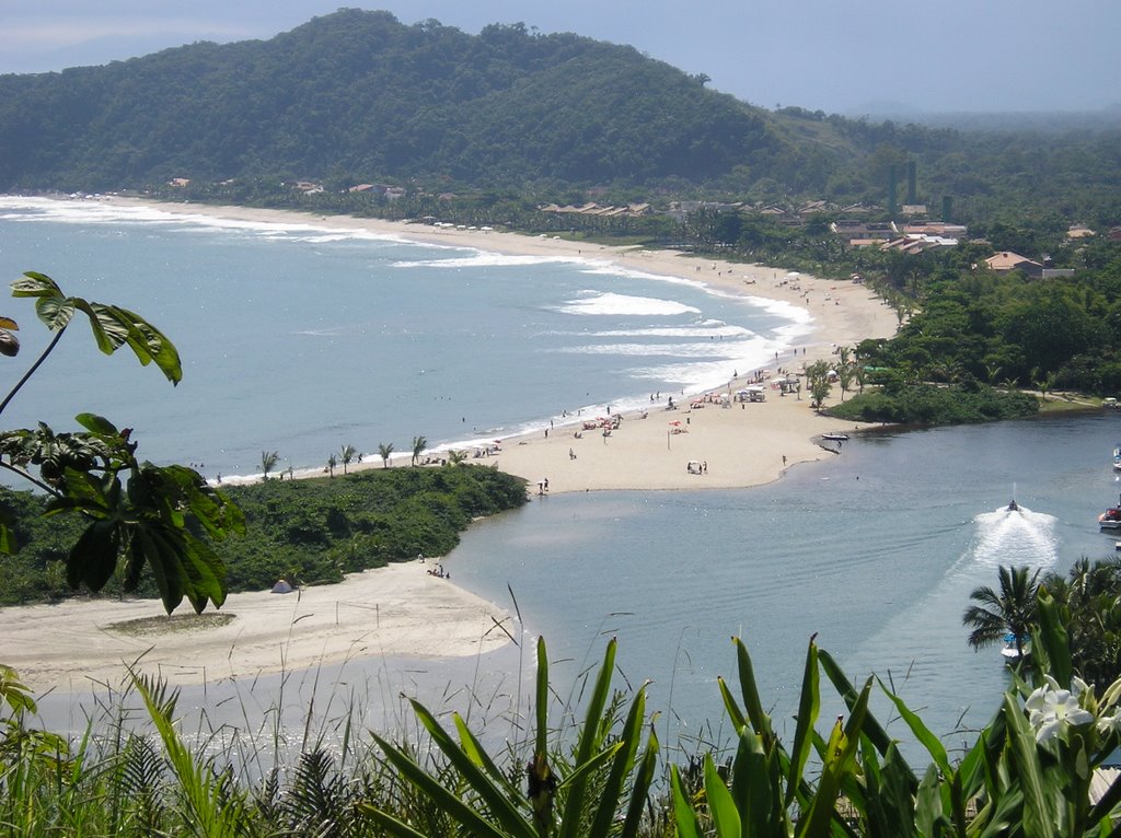 Barra do Una vista do morro by Armando Farhate