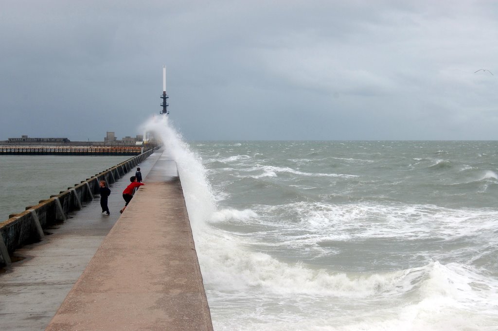 Stormy weather ! by Lecleire Jacques