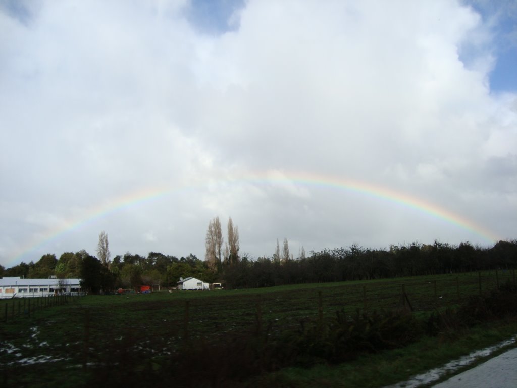 Arco iris camino dalcahue by georgina guichaquele…