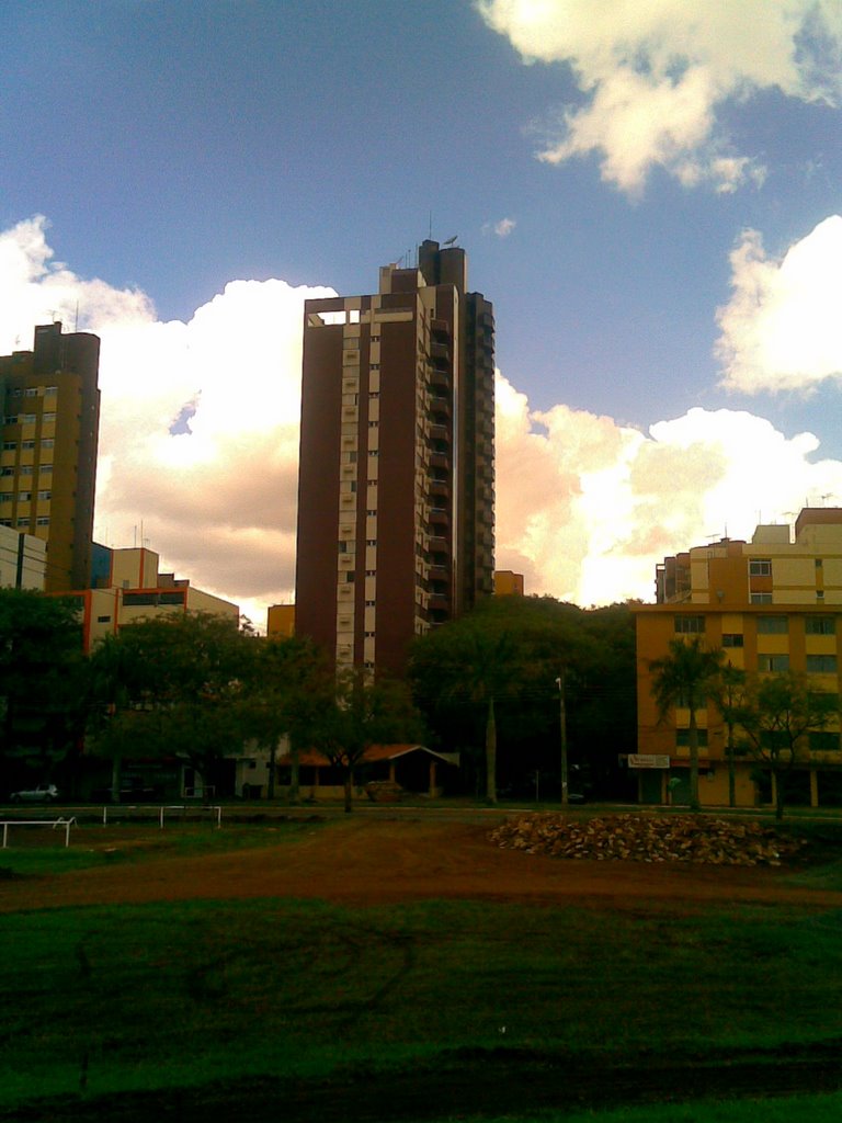 Zona 02, Maringá - PR, Brazil by vopauloladeia