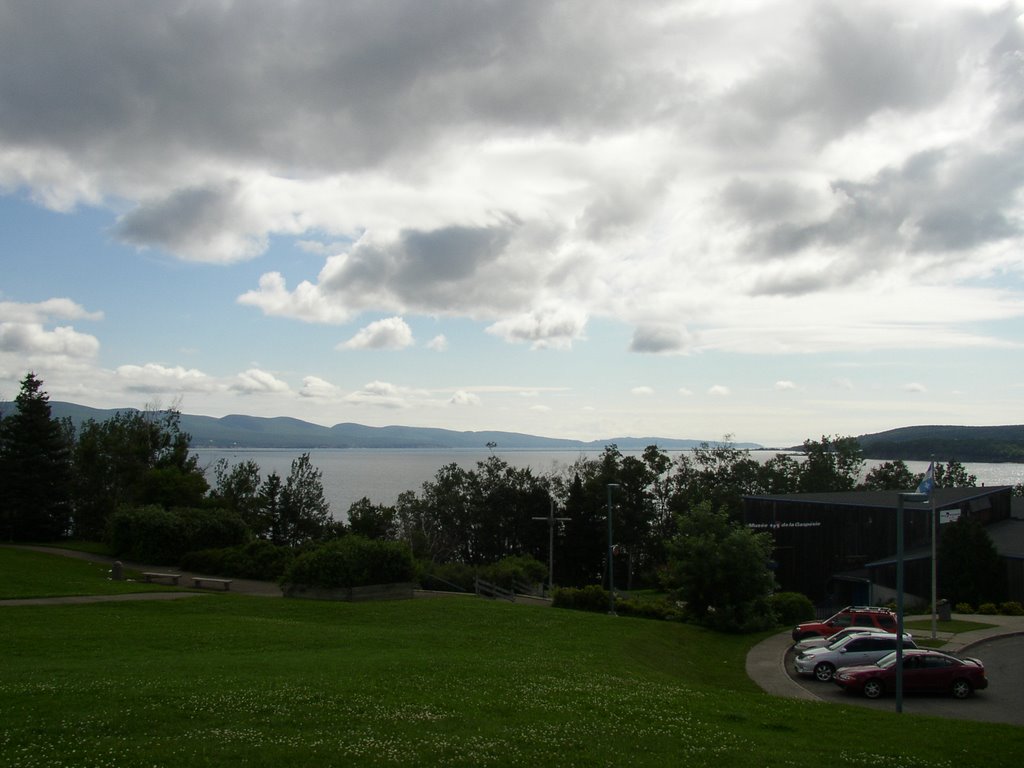 Gaspé, Quebec by Victor Matthews