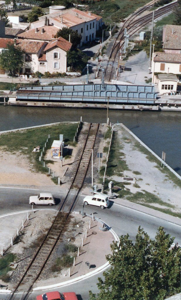 Revolving Rail Bridge. Aigues-Mortes 1983 by pivapao