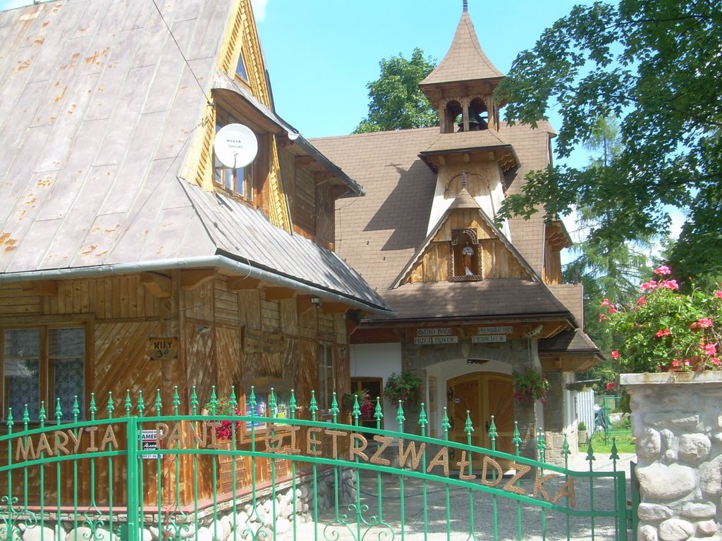 Highland small church in kiry by Allenisko