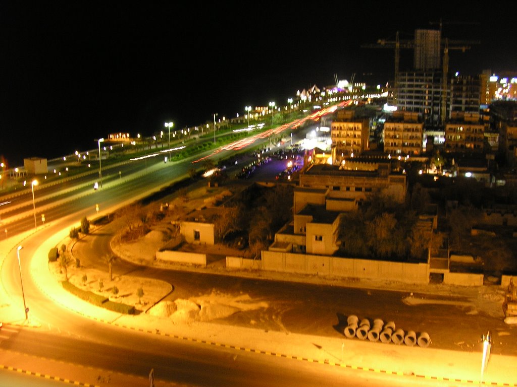 Kuwait from Salmiya Palace Hotel by the night, 2öö6 by Sebas C.L Spain