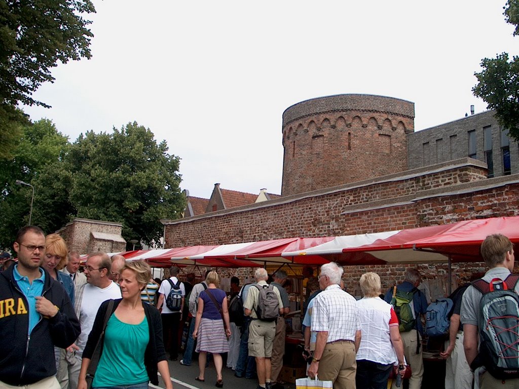 Boekenmarkt2008 by 'Thailover'