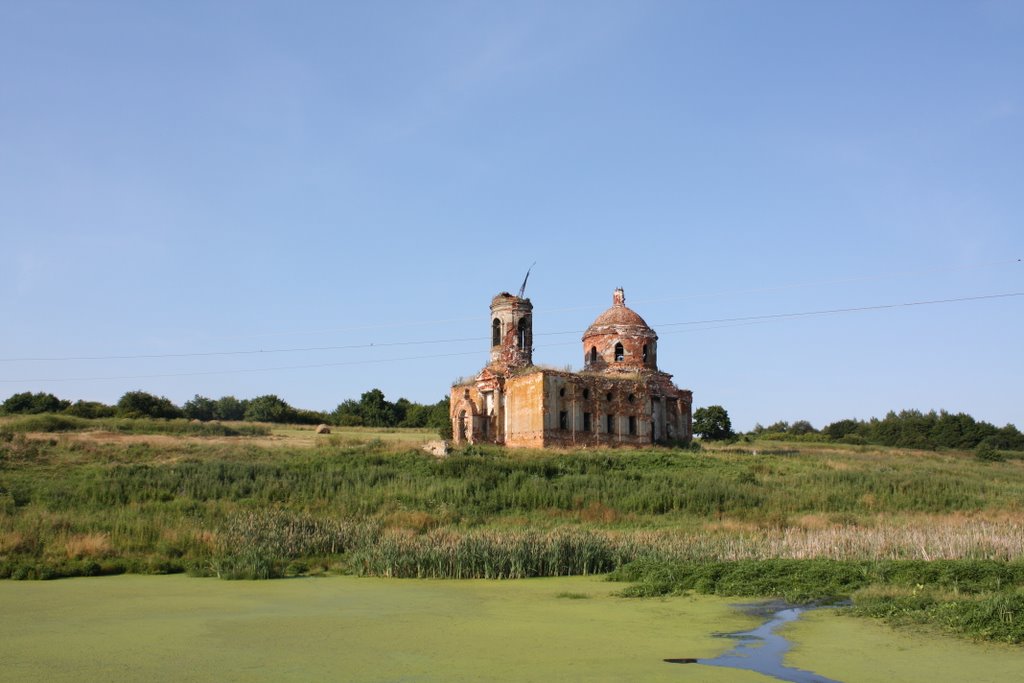 St. Trinity church by Usama ben Yorik