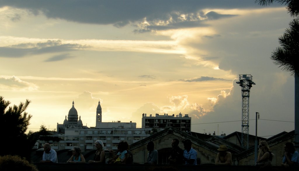 Montmartre stormy by bomsky