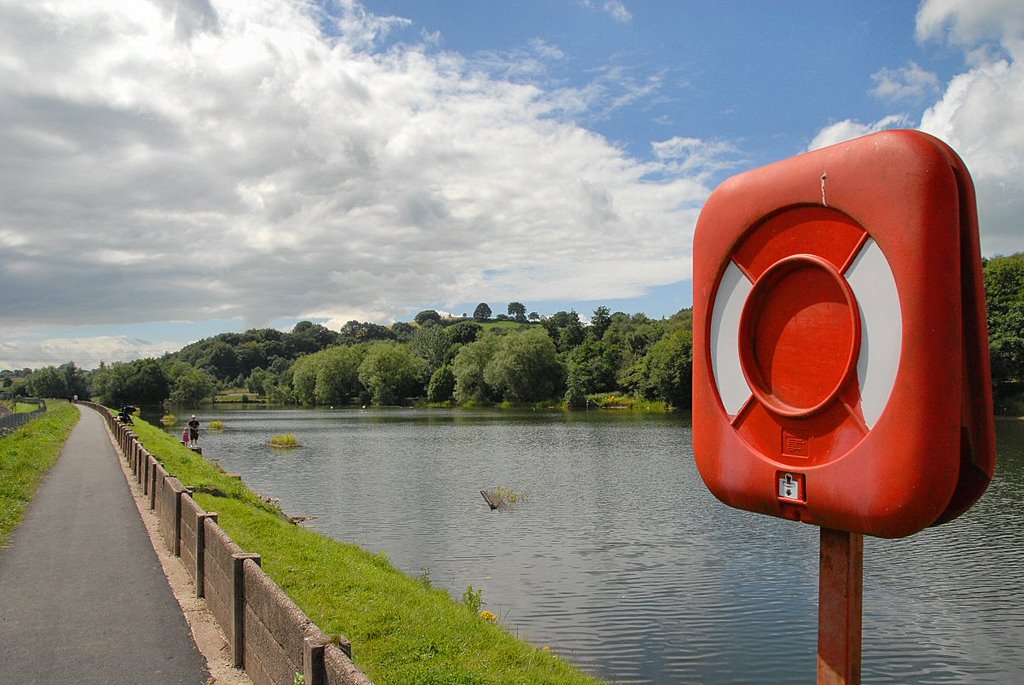 Bathpool Reservoir. Kidsgrove by David Humphreys