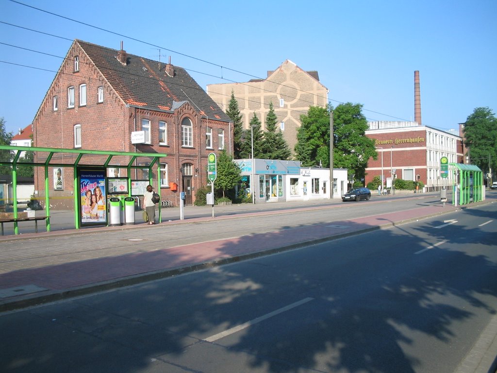 Herrenhäuser Markt Station by FingerT