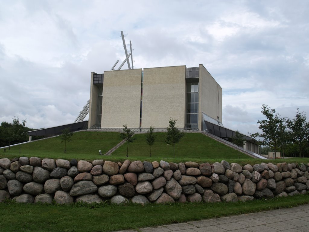 Fonnesbæk Kirke - Ikast/Brande by Kristen Kousgaard