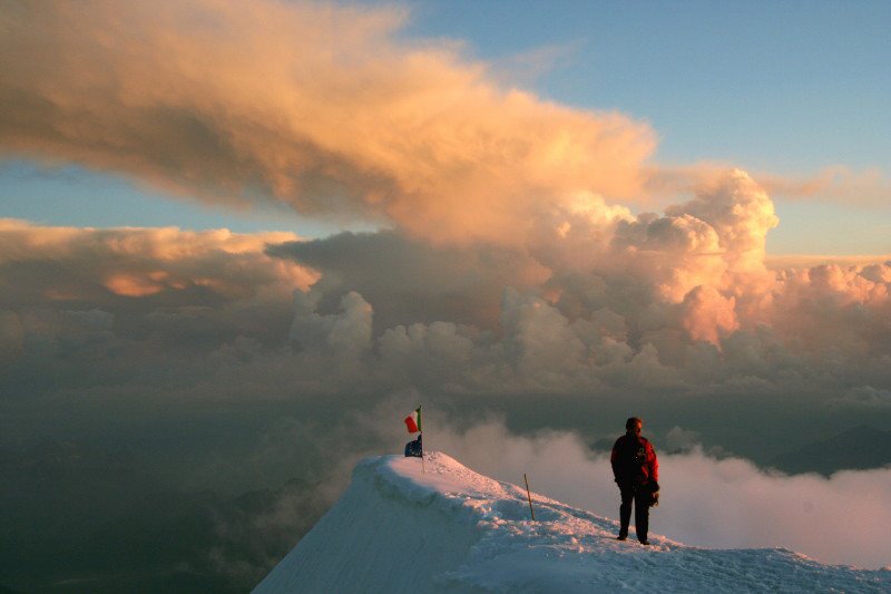 Tramonto Vetta Monte Rosa- Capanna Margherita (Estate 2006) by Michele Moro