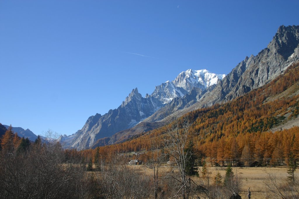 La Vachey - vista verso il Monte Bianco - 11/2007 by Francesco Rovere