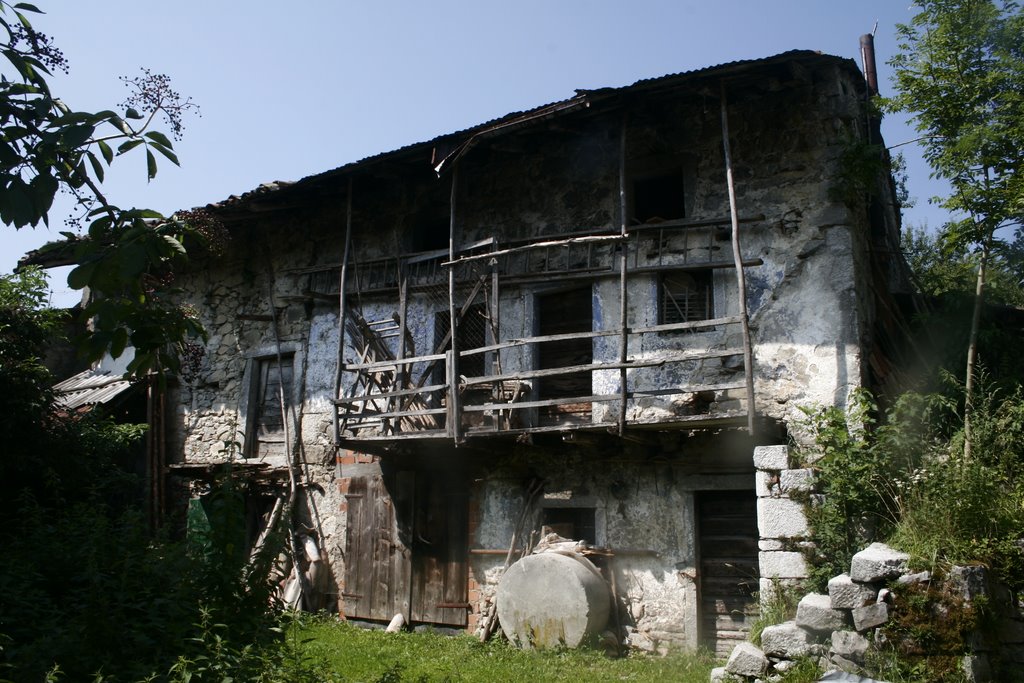 Old house by goran antley