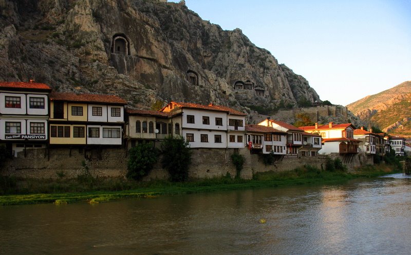 Amasya - Yalıboyu Evleri by eminceyhan