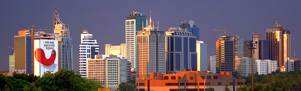 Maslak skyline at sunset by Erşad Haksever