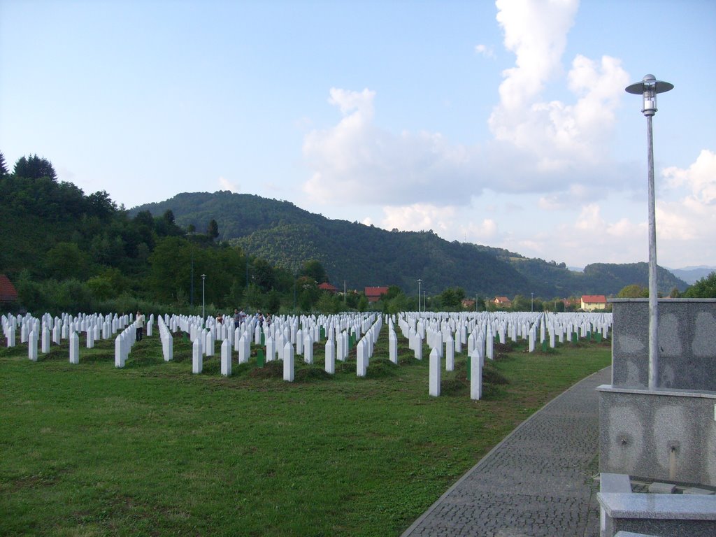 Srebrenica Memorial Center graves by Adnan Kapidzic