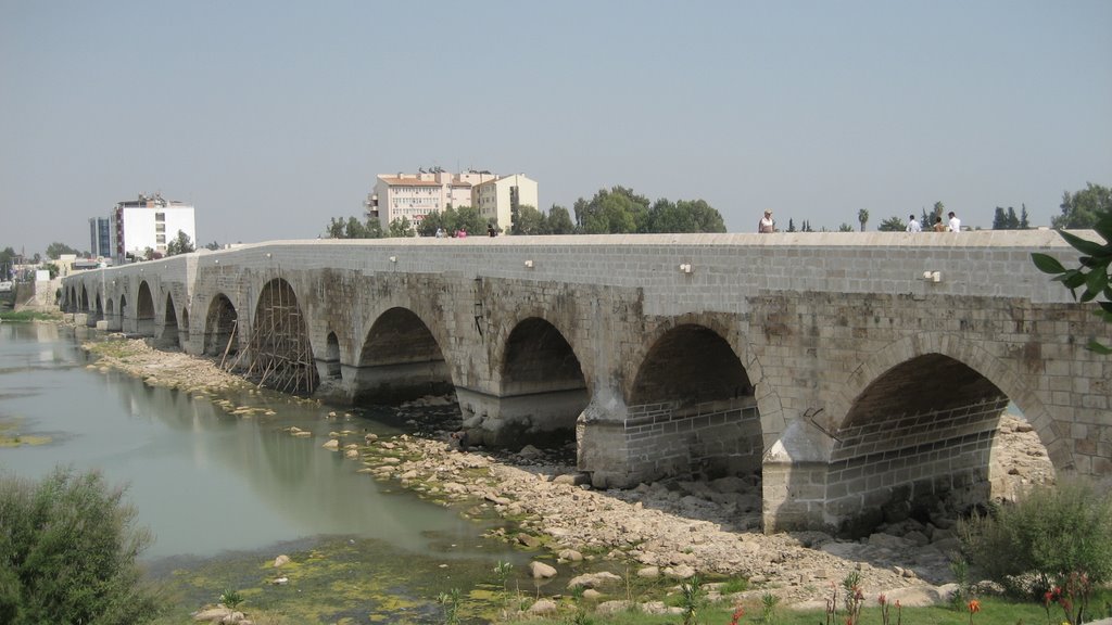 Stone bridge by MEHMET YILDIRIM