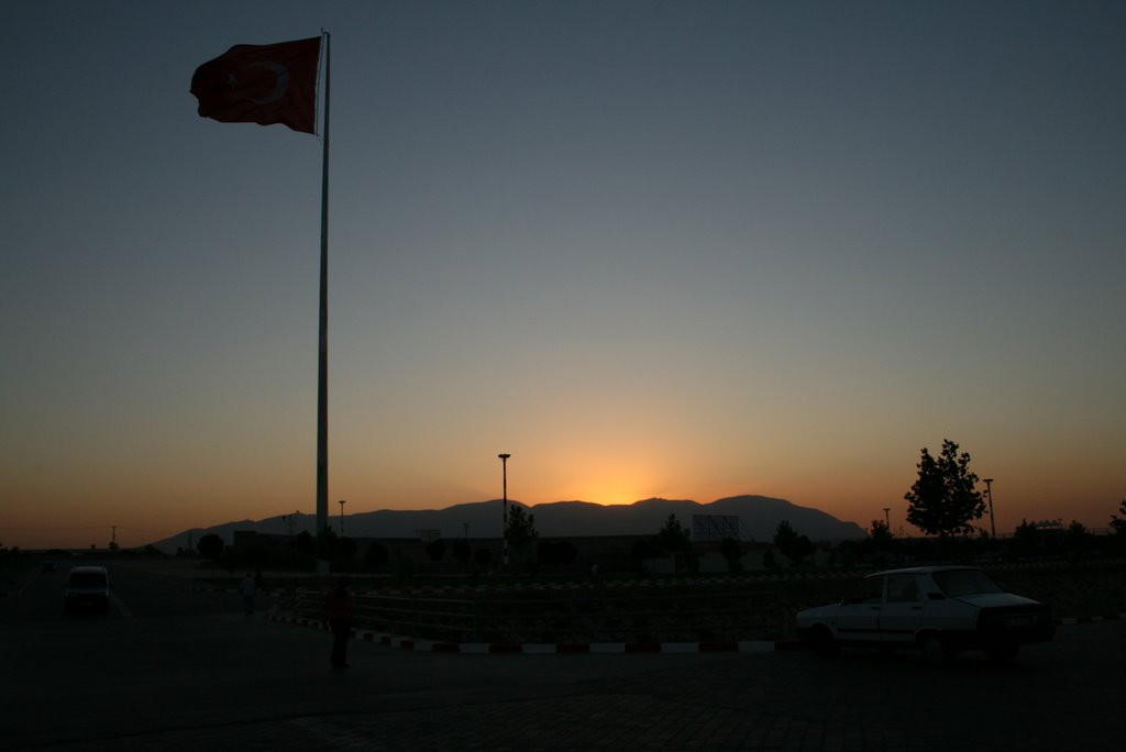 Turgutlu, 45400 Turgutlu/Manisa, Turkey by YILMAZ PEDİZ