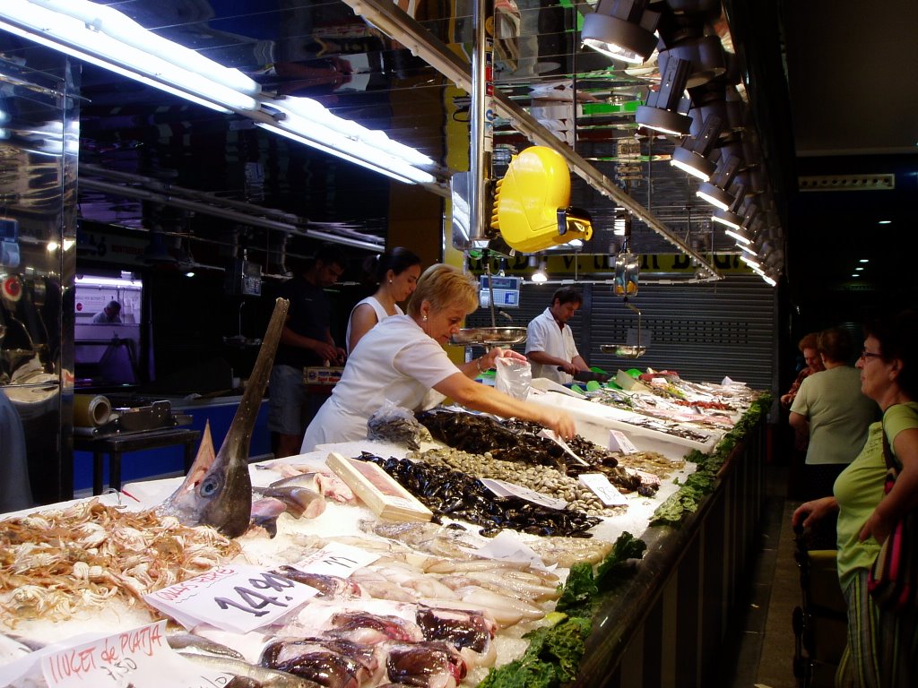 Mercat de Ripollet by Marta Roig