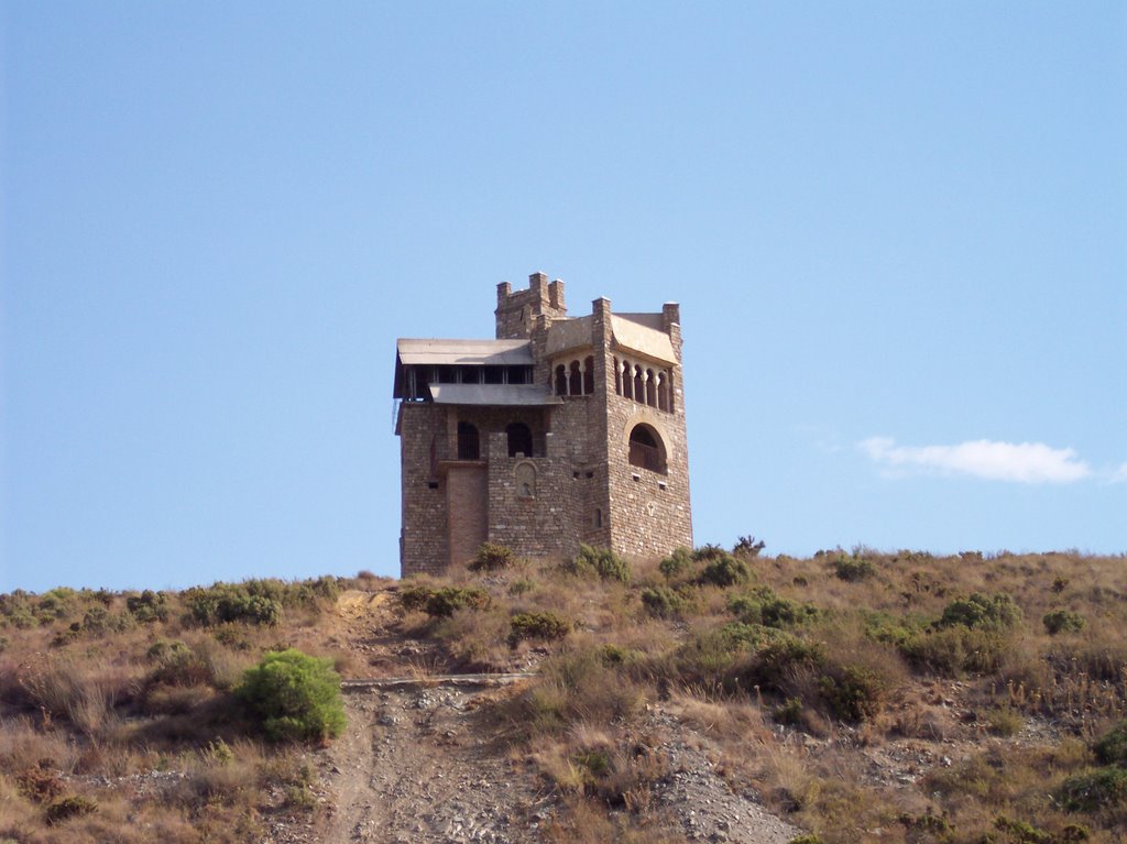 ¿Depósito de agua? - Alhaurín el Grande (Málaga) by Vancedel