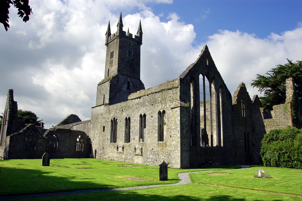 Ennis Friary by PowderAnn