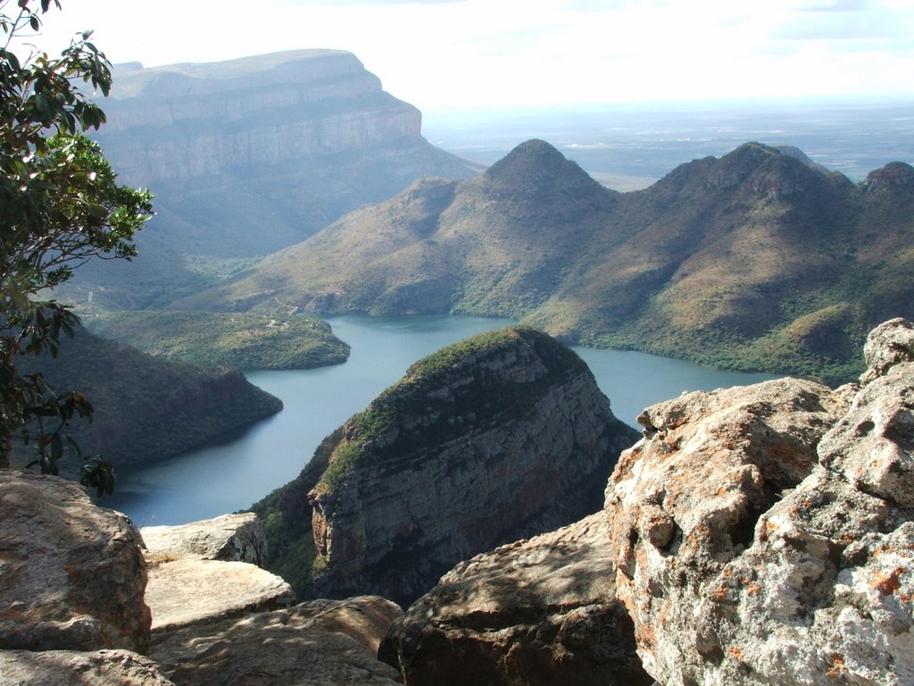 Am Blyde River Canyon by Josef Lentes