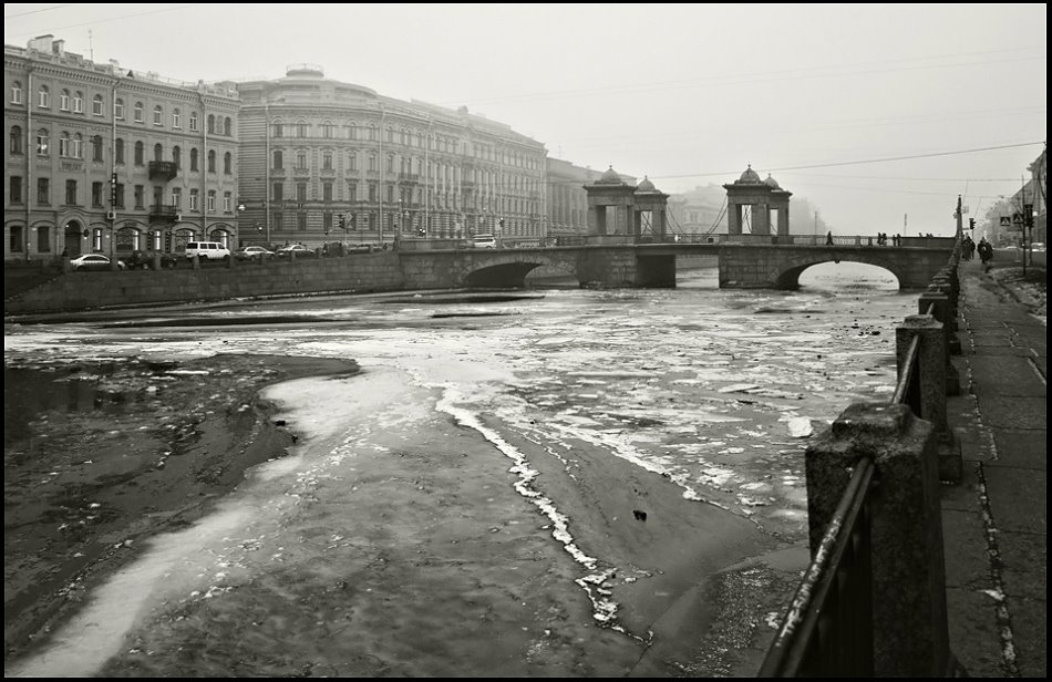 Tsentralny District, St Petersburg, Russia by Andrey Litov