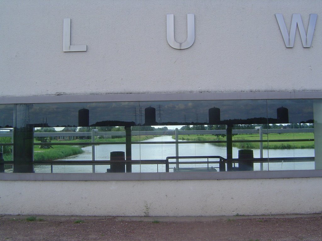 Pumping station "Veluwe", a view through the inside by Wim Rietberg