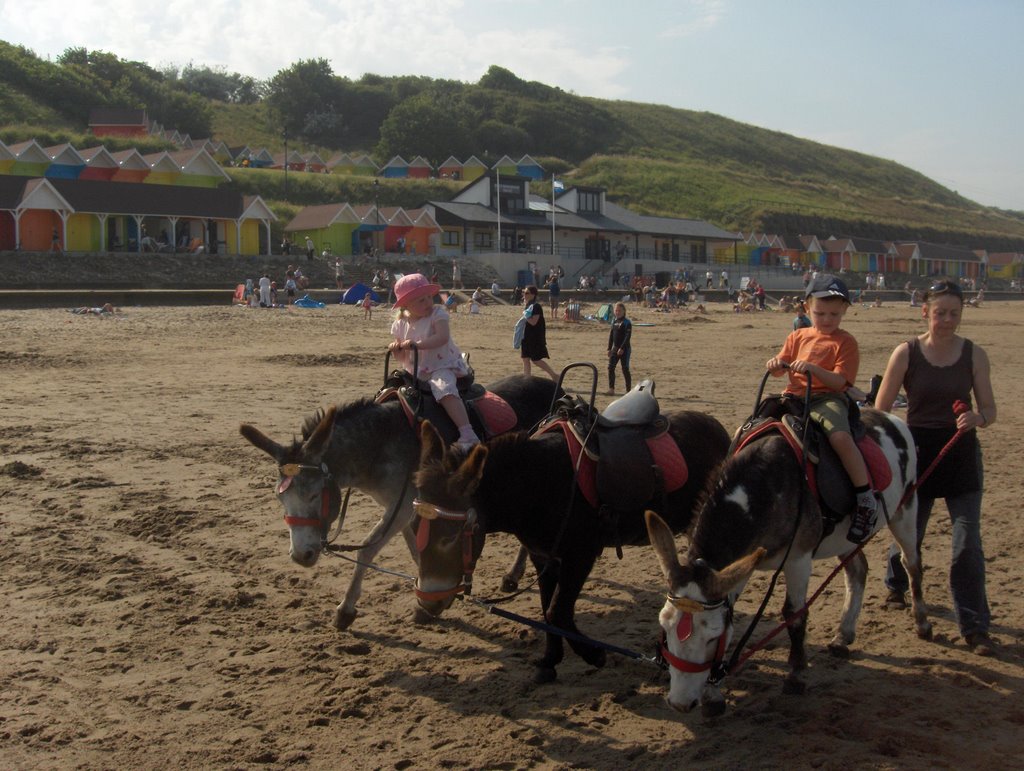 North Bay Beach Scarborough, North Yorkshire by Juli Stanford