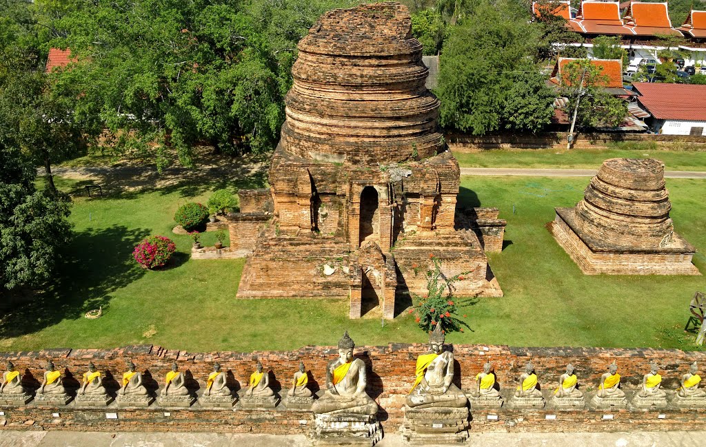 Wat Yai Chai Mongkhon - View from the temple by Vitor Vieira Vasconc…