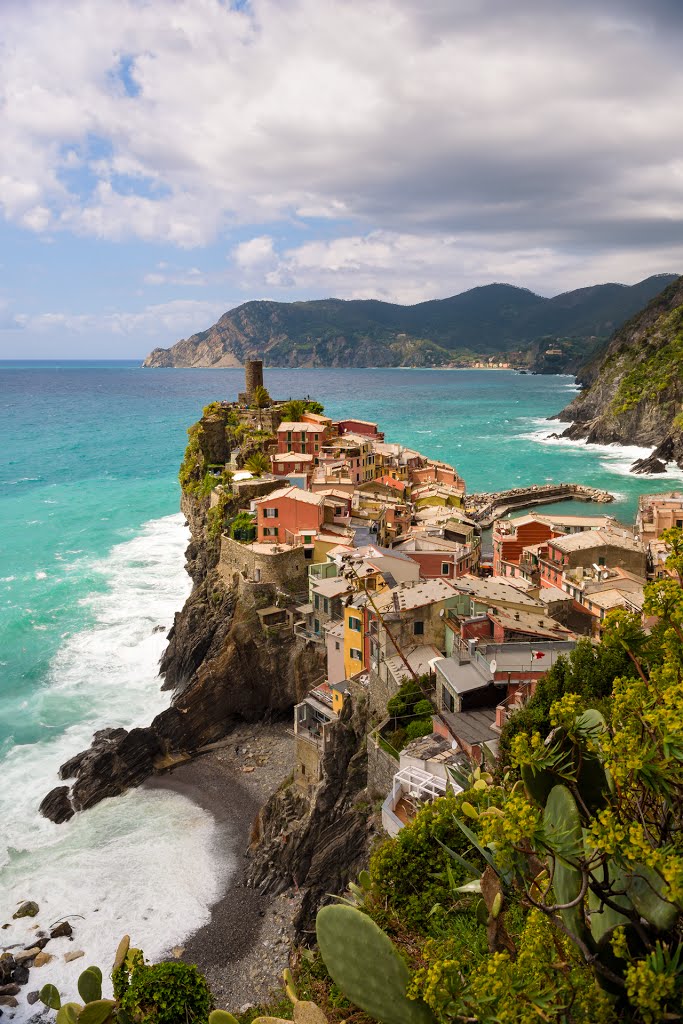 Vernazza by Pier Luigi Santoni